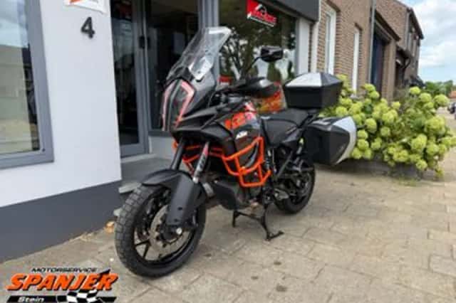 KTM 1290 Super Adventure S (2018) thumbnail 5