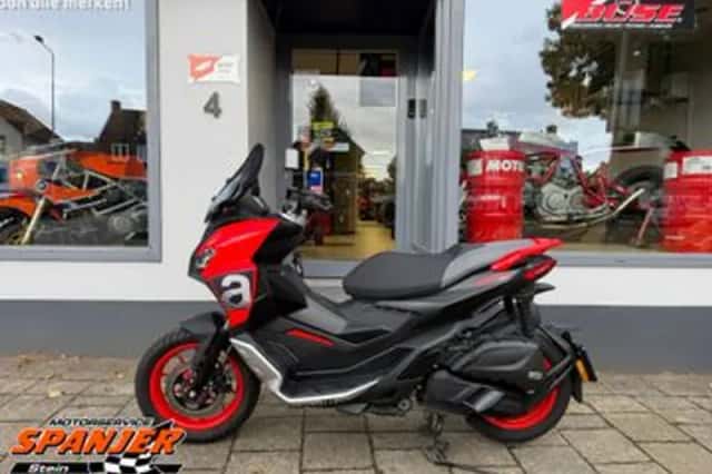 Aprilia SR GT 200 (2022) thumbnail 4