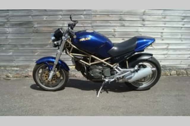 Ducati M 750 (1999) thumbnail 6