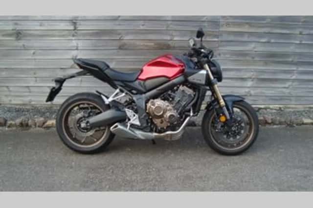 Honda CB650R (2024) thumbnail 1
