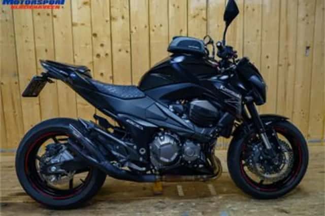 Kawasaki Z800 (2013) thumbnail 1
