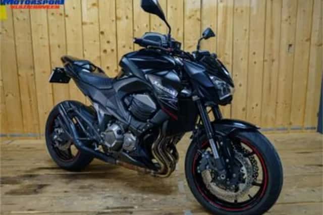 Kawasaki Z800 (2013) thumbnail 2