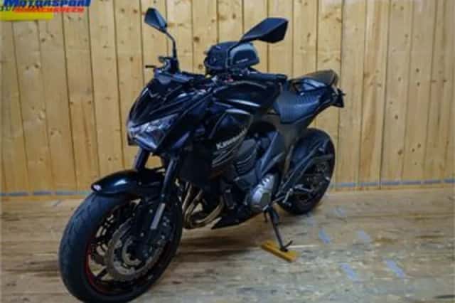 Kawasaki Z800 (2013) thumbnail 3