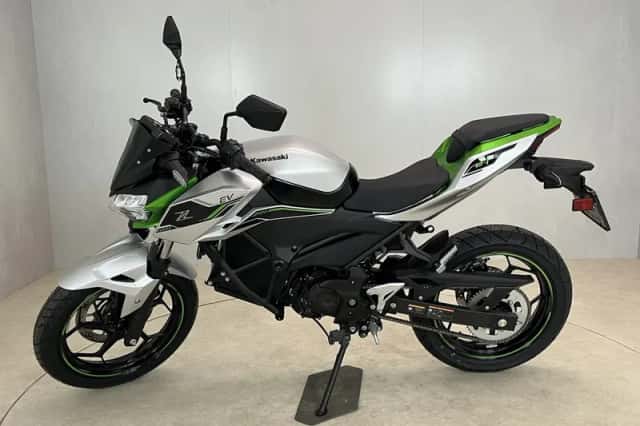 Kawasaki Z E-1 (2024) thumbnail 4
