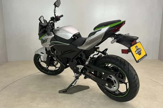 Kawasaki Z E-1 (2024) thumbnail 5