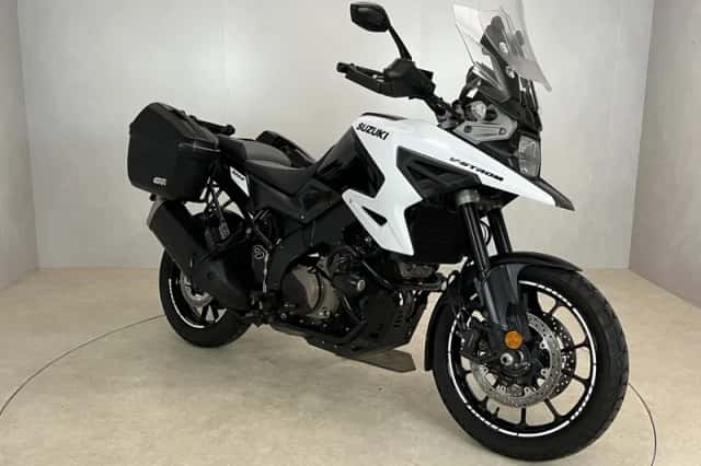Suzuki V-Strom 1050 (2022) thumbnail 2