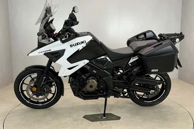 Suzuki V-Strom 1050 (2022) thumbnail 5