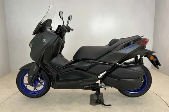 Yamaha X-MAX 300 (2026) thumbnail 4
