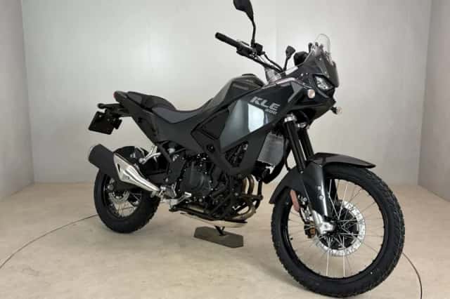Kawasaki KLE 500 (2026) thumbnail 2