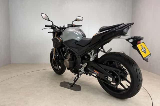 Honda CB500F (2022) thumbnail 4