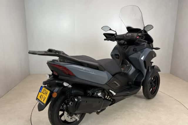 Yamaha Tricity 300 (2024) thumbnail 6