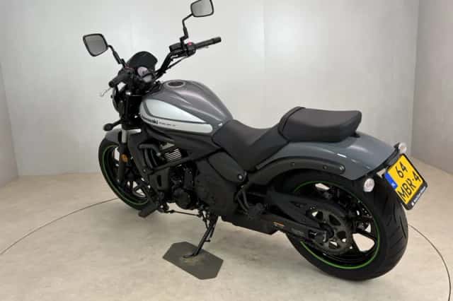 Kawasaki Vulcan S (2019) thumbnail 5
