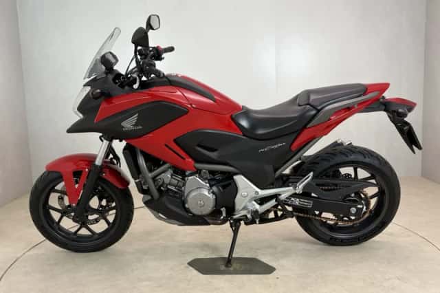 Honda NC700X (2012) thumbnail 4