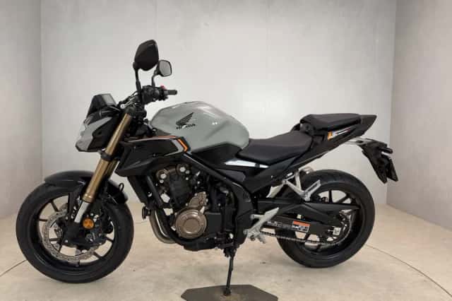 Honda CB500F (2023) thumbnail 5