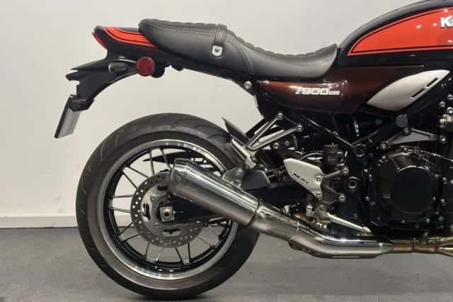 Kawasaki Z900RS (2019) thumbnail 5