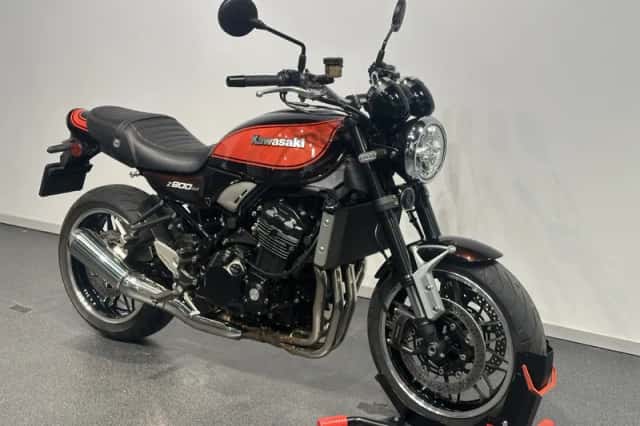Kawasaki Z900RS (2019) thumbnail 6