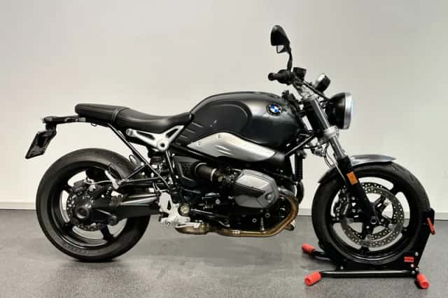 BMW R nine t pure (2024) thumbnail 1