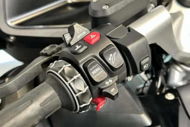 BMW R 1250 RT (2024) thumbnail 6