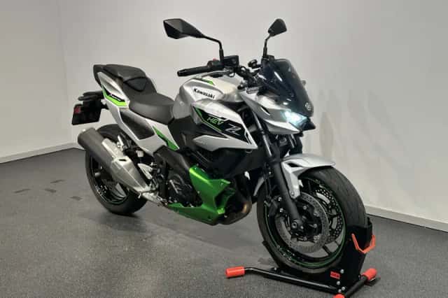 Kawasaki Z7 Hybrid (2024) thumbnail 3