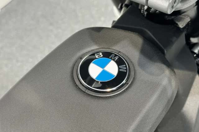 BMW CE 02 (2024) thumbnail 3