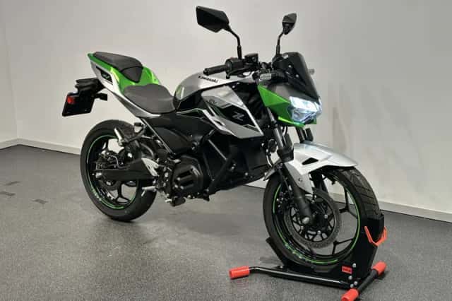 Kawasaki Z e-1 (2024) thumbnail 3