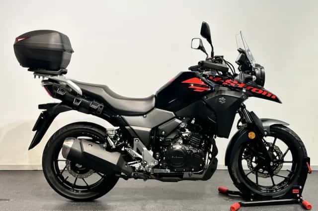 Suzuki DL250A (2021) thumbnail 1