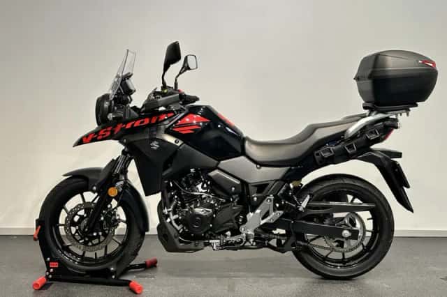 Suzuki DL250A (2021) thumbnail 2
