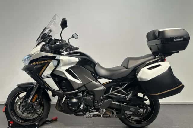 Kawasaki Versys 1100 SE (2025) thumbnail 2