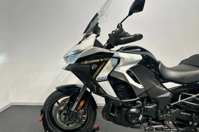 Kawasaki Versys 1100 SE (2025) thumbnail 6
