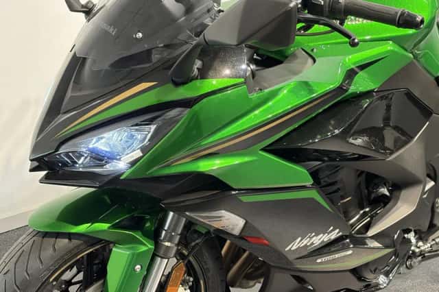 Kawasaki Ninja 1100 SX (2025) thumbnail 4