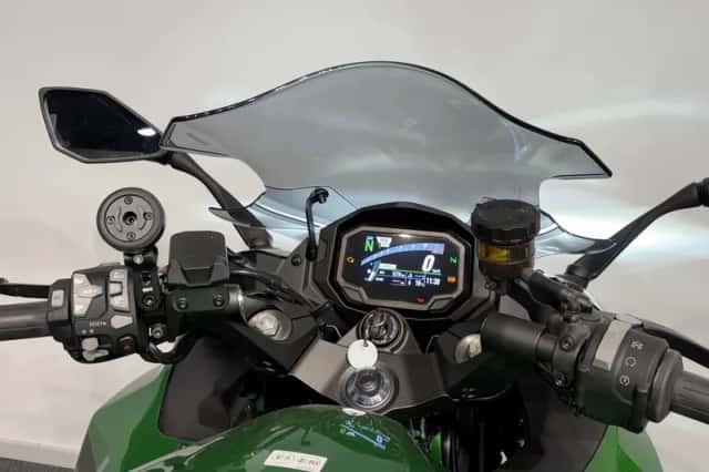 Kawasaki Ninja 1100 SX (2025) thumbnail 6