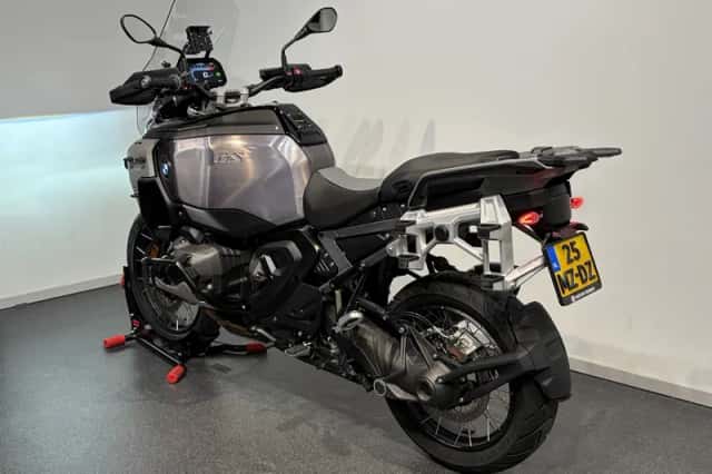 BMW R 1300 GSA (2025) thumbnail 4