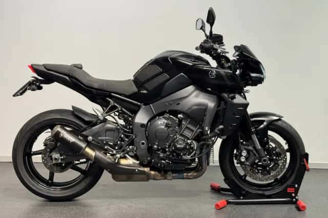 Yamaha MT-10 (2025) thumbnail 1