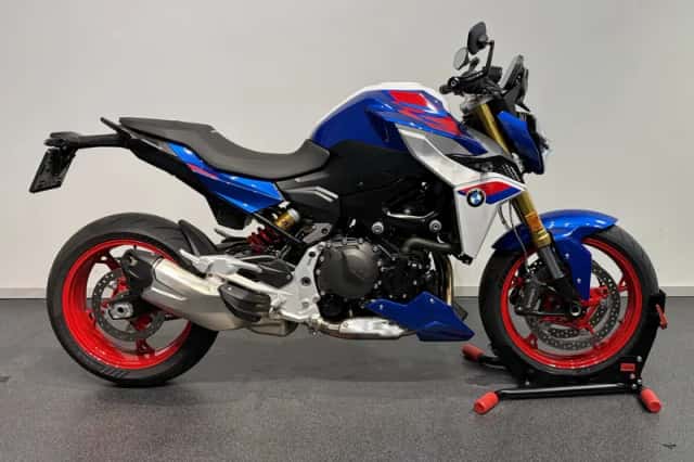 BMW F 900 R (2026) thumbnail 1