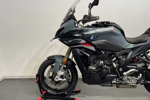 BMW S 1000 XR (2026) thumbnail 3