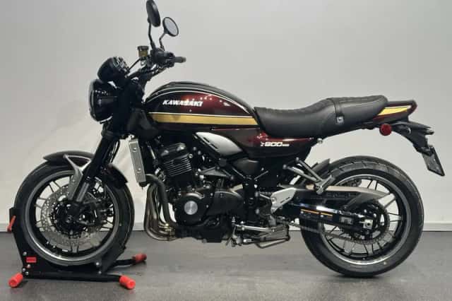 Kawasaki Z900RS (2026) thumbnail 2