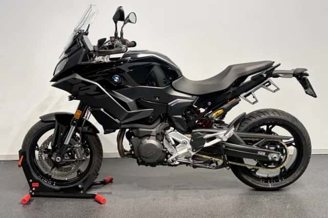 BMW F 900 XR (2026) thumbnail 2