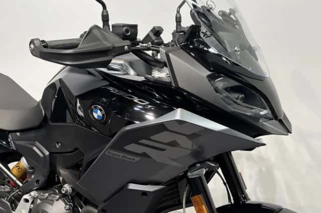 BMW F 900 XR (2026) thumbnail 5