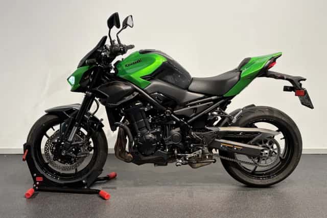 Kawasaki Z900 (2026) thumbnail 2