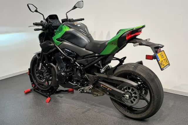 Kawasaki Z900 (2026) thumbnail 4
