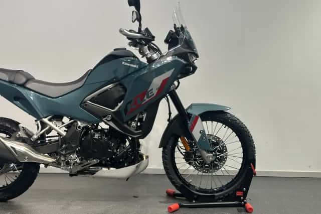 Kawasaki KLE500 SE (2026) thumbnail 3