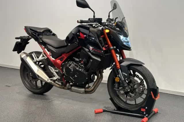 Honda CB 750 Hornet (2023) thumbnail 5