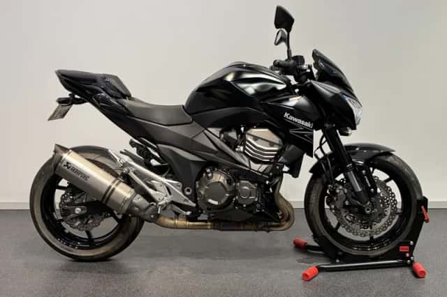 Kawasaki Z800 (2013) thumbnail 1