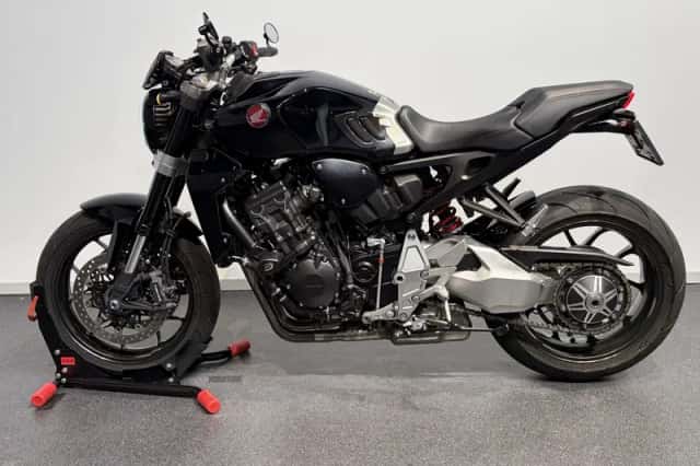 Honda CB1000R (2020) thumbnail 2