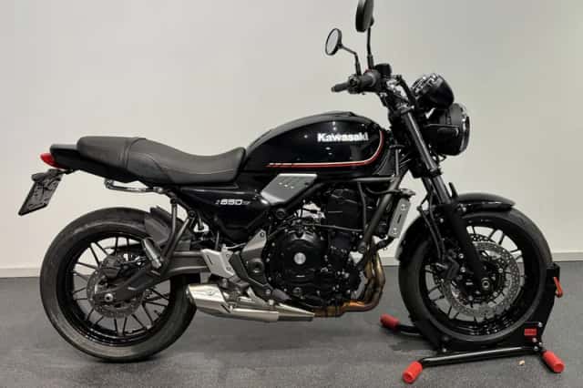 Kawasaki Z 650 RS (2023) thumbnail 1