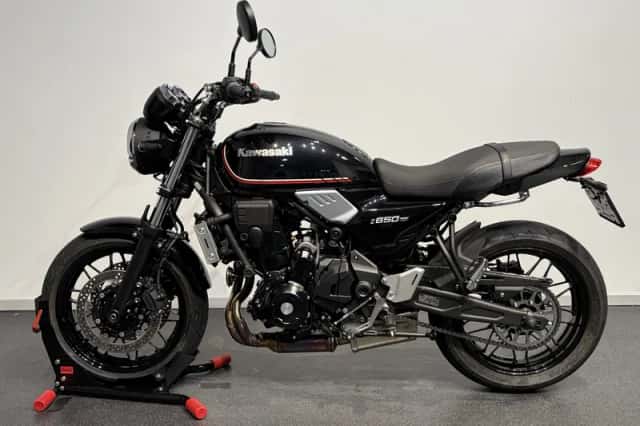 Kawasaki Z 650 RS (2023) thumbnail 2