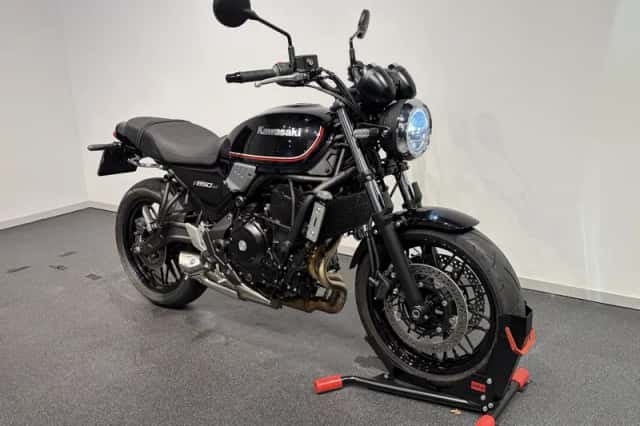 Kawasaki Z 650 RS (2023) thumbnail 3
