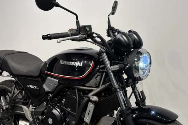 Kawasaki Z 650 RS (2023) thumbnail 5