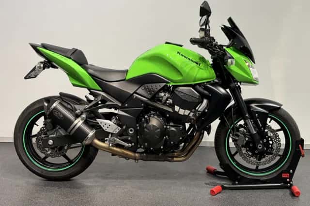 Kawasaki Z750 (2011) thumbnail 1