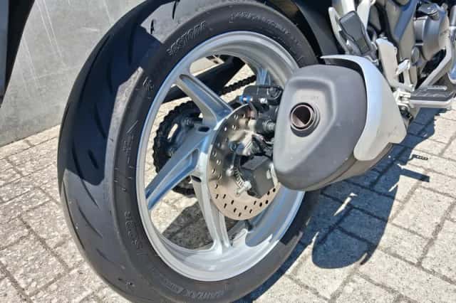 Honda CBR250R (2011) thumbnail 4